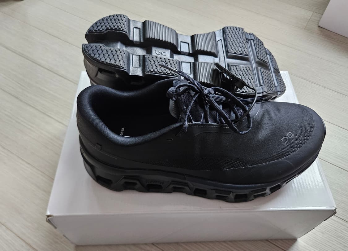 270)파프온 클라우드몬스터 블랙(새제품급) 상품이미지1