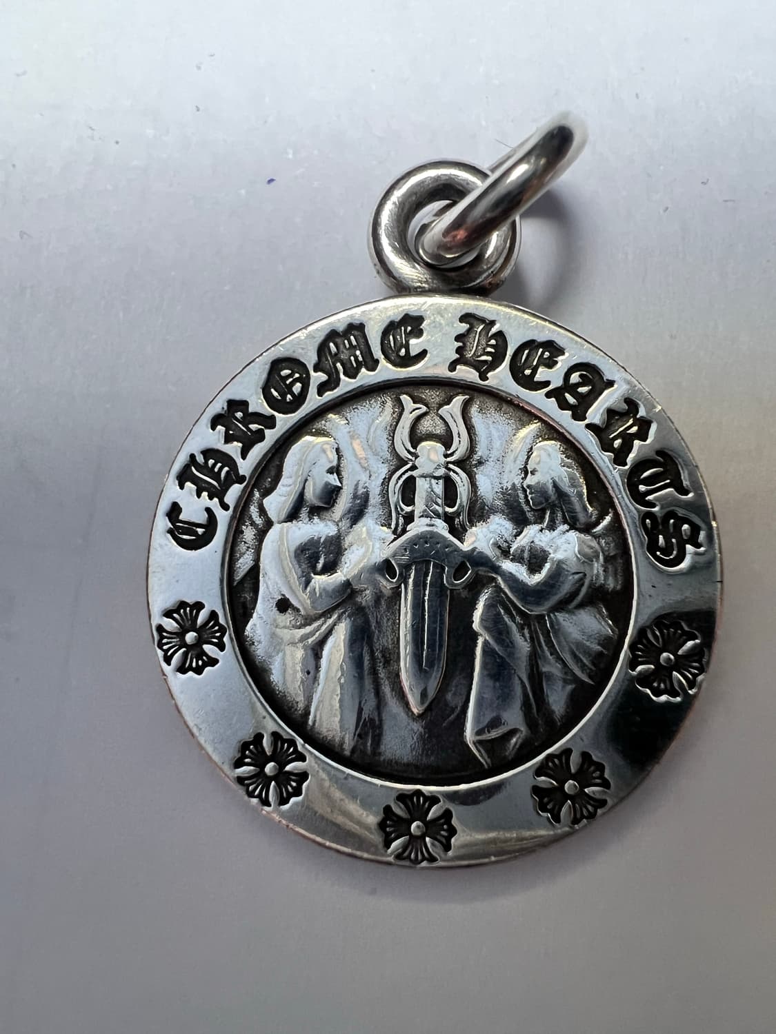 크롬하츠 엔젤메달 펜던트 상품이미지1