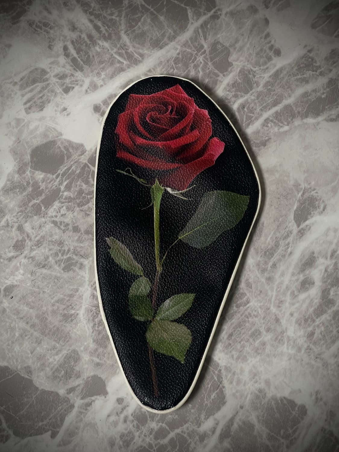 leather rose wallet 상품이미지1