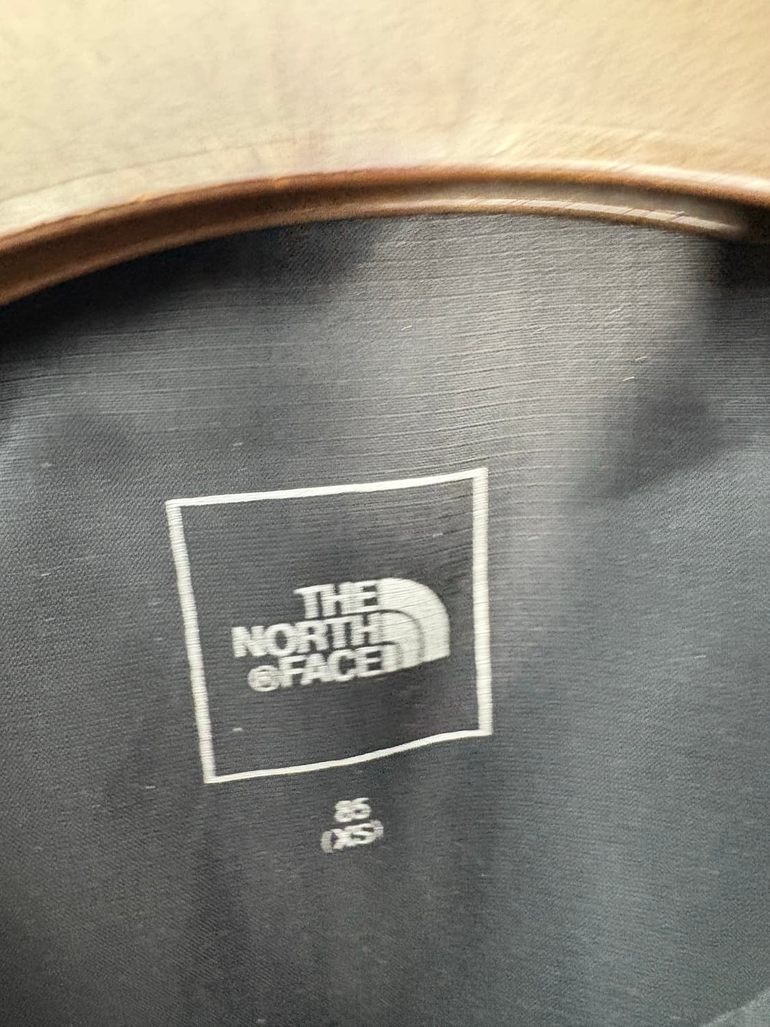 노스페이스 블랙 후드 바람막이 A2886 상품이미지8