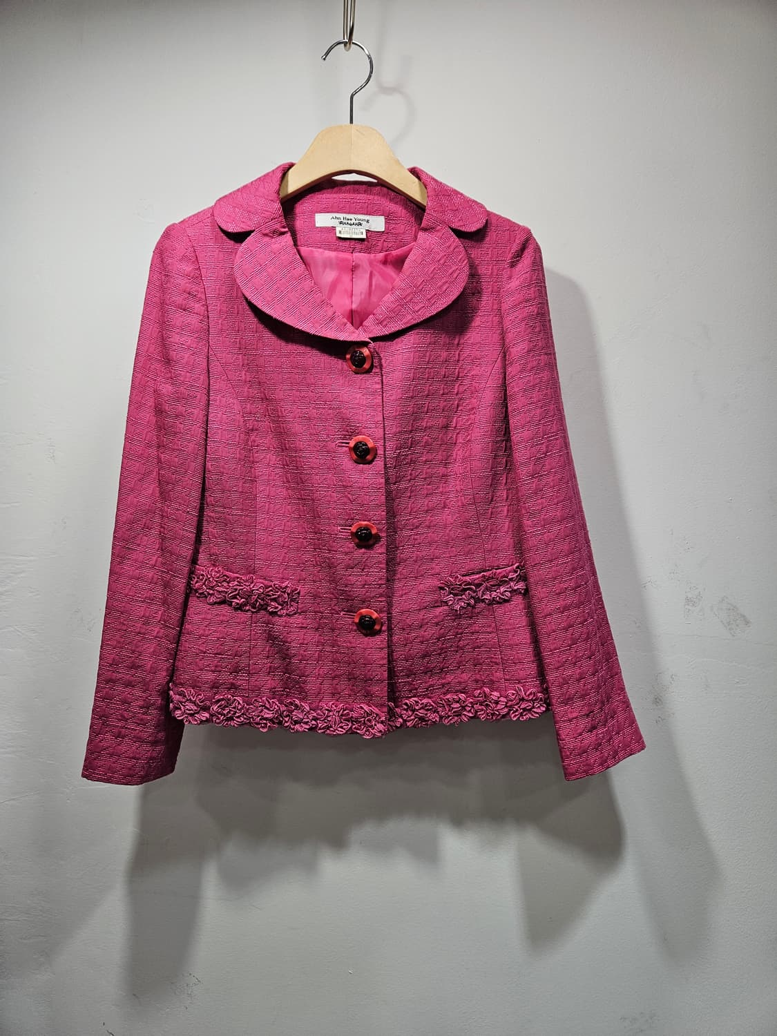 안해영(AHN HYO YOUNG)디자이너 핑크색 부티끄 자켓 상품이미지1