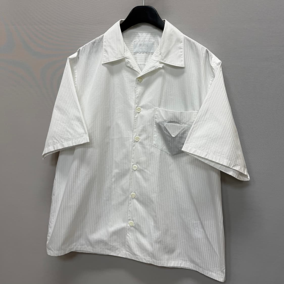 프라다 삼각로고 스트라이프 반팔셔츠 ( 105~110 ) 상품이미지3
