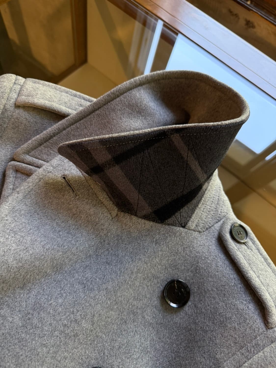 버버리 캐시미어 헤비멜톤울 피코트 100 상품이미지6