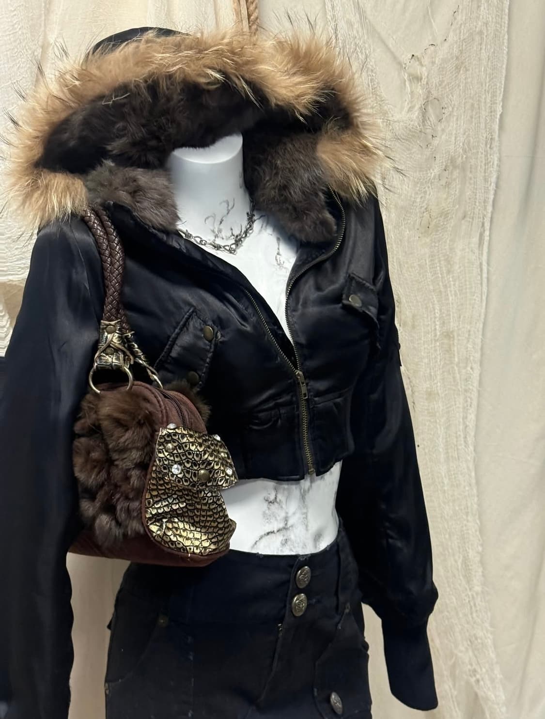 Real Fur Hooded Detail Cropped Pufer 상품이미지2