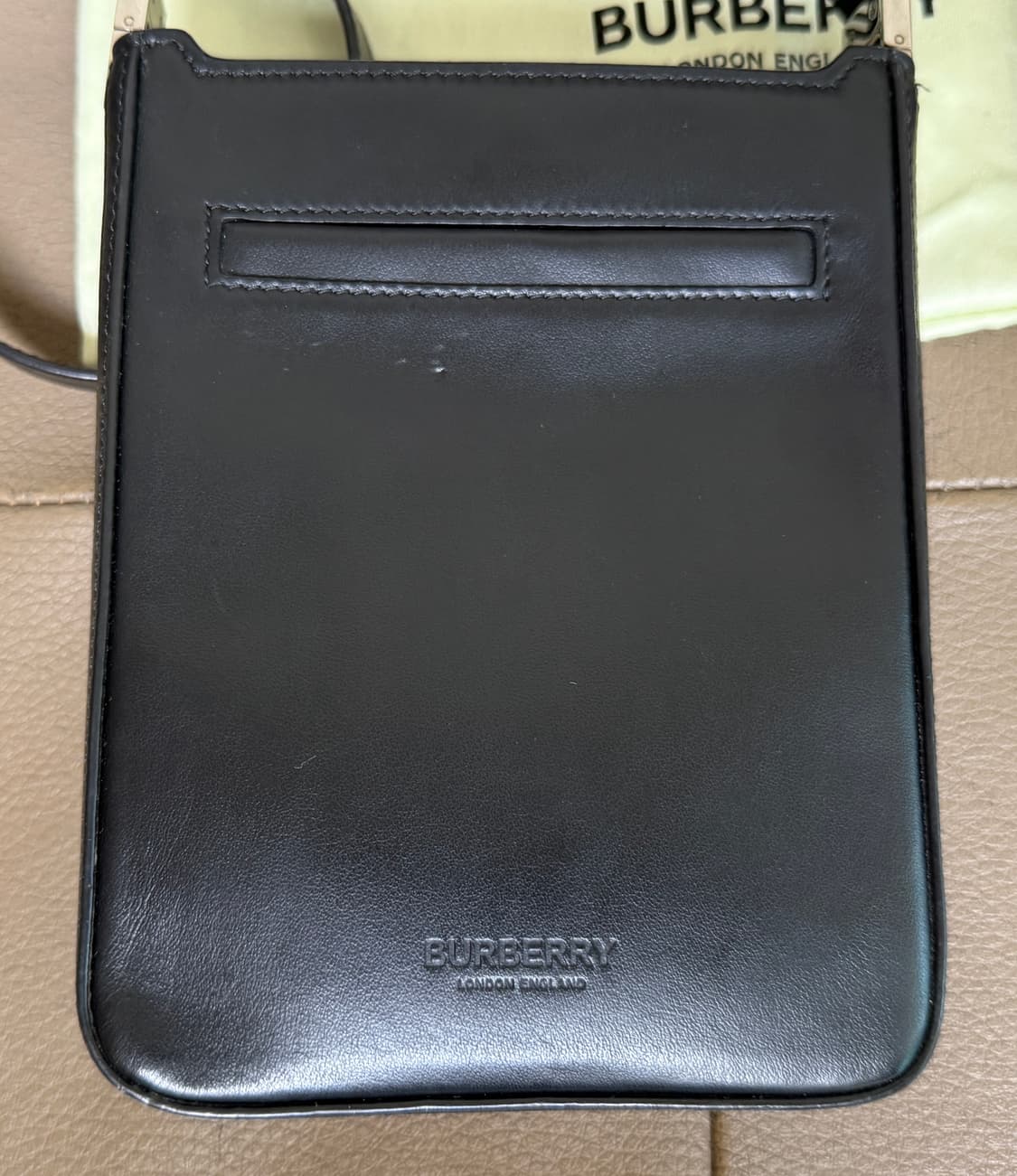 버버리 올림피아 카프스킨 크로스백 블랙 상품이미지2