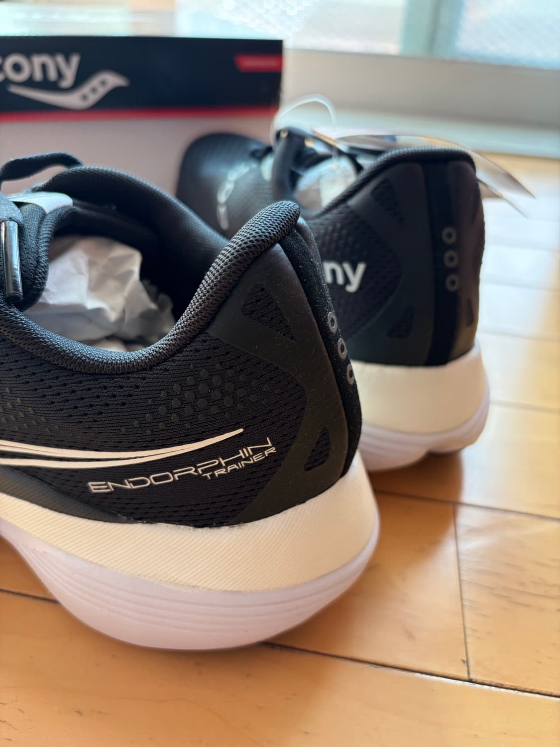 써코니 엔돌핀 트레이너 275사이즈 상품이미지5