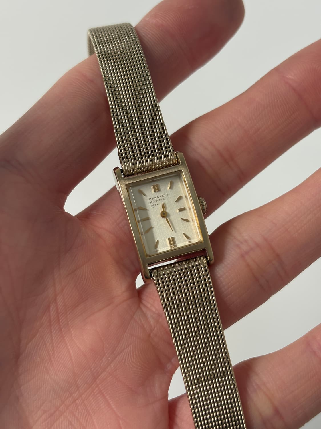 마가렛호웰 골드 탱크 쿼츠 여성 상품이미지1