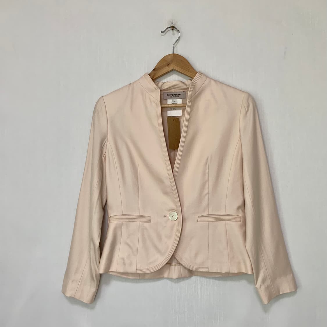 지방시 빈티지 베이비핑크 노카라 원버튼 여성 자켓 38 하객룩 상품이미지1