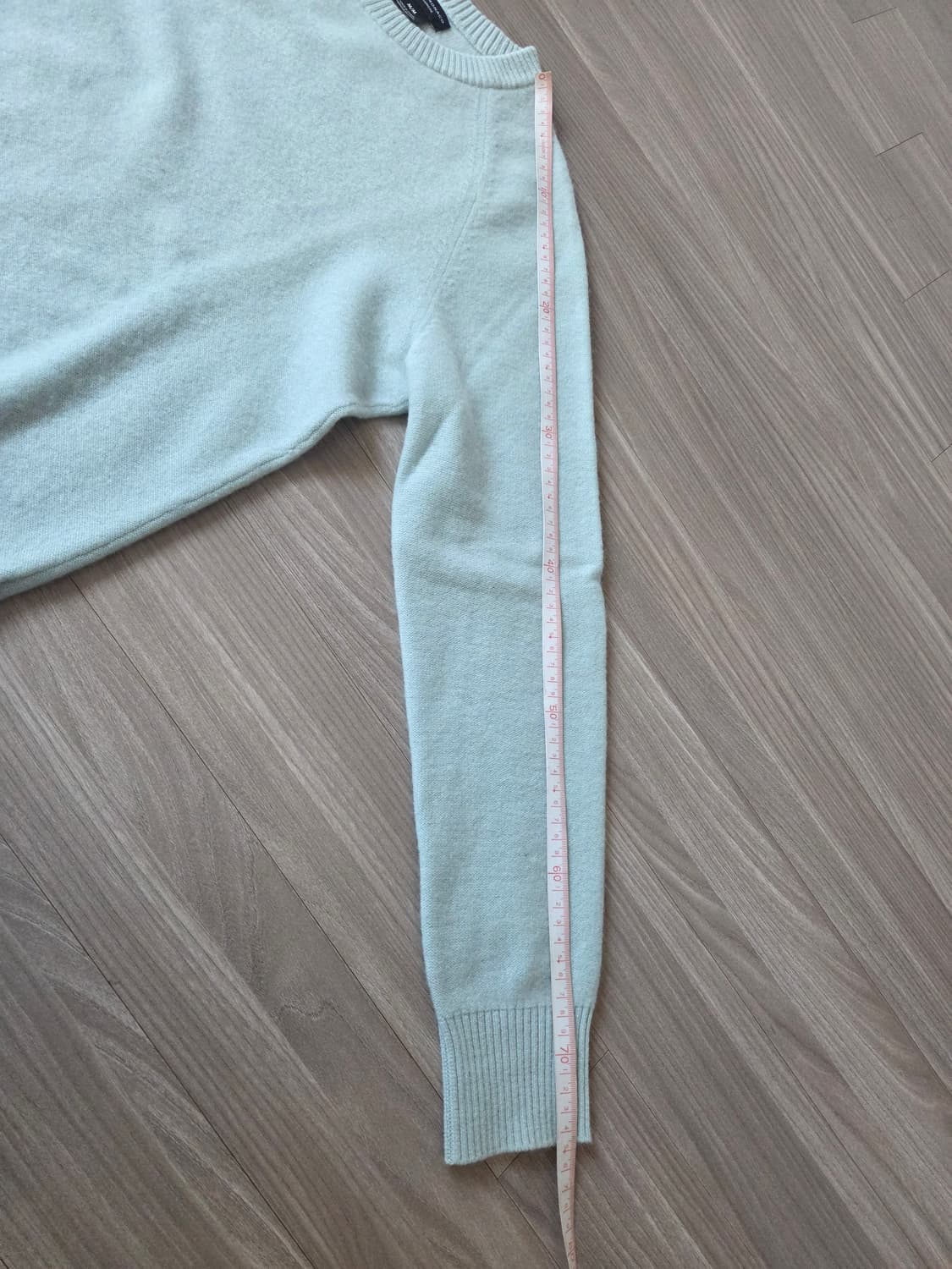 클럽모나코 캐시미어100 니트 민트 m사이즈 새상품급 상품이미지9