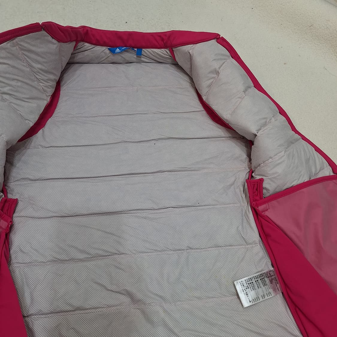 아디다스  구스조끼XS 상품이미지4