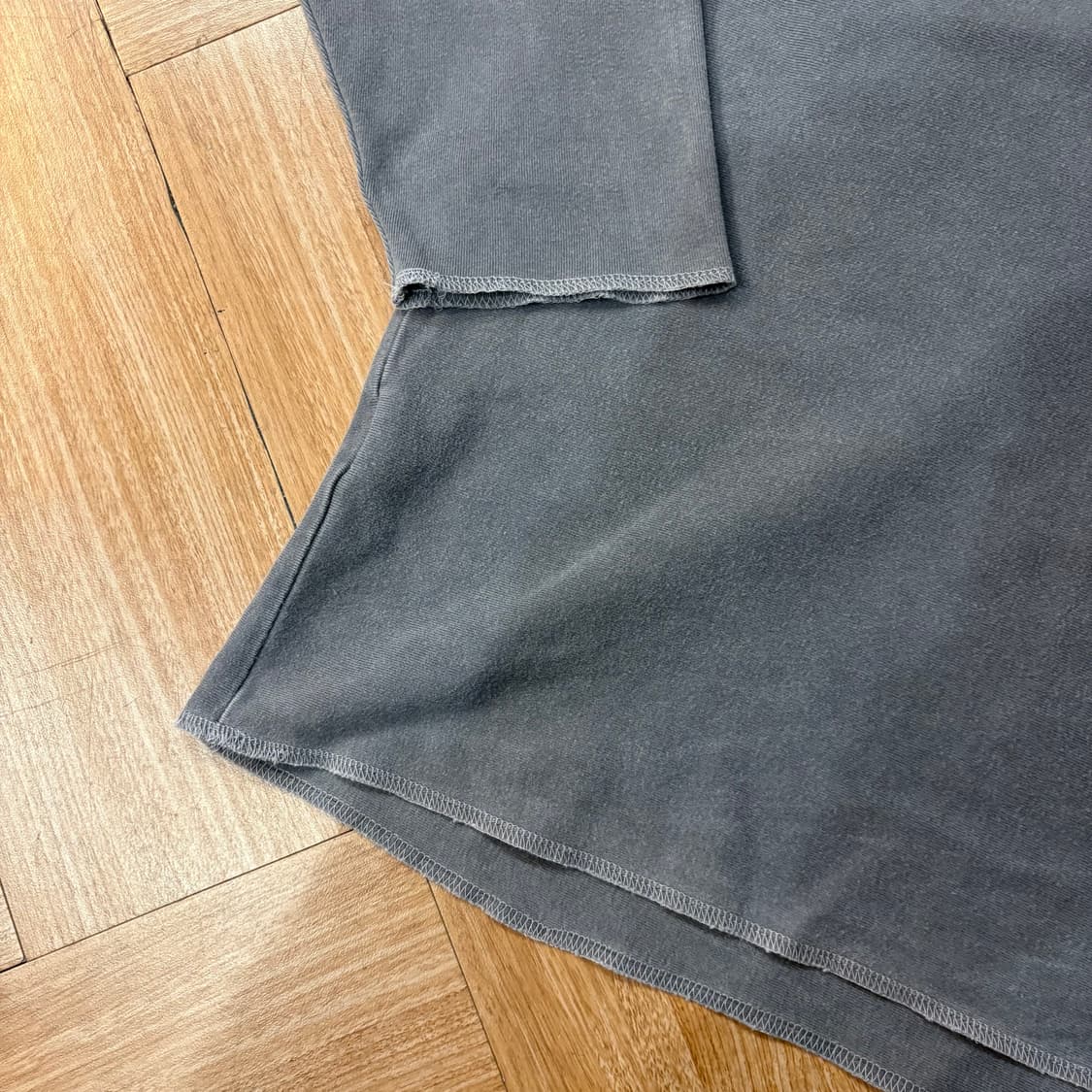 카브엠트 그레이 롱슬리브 티셔츠 상품이미지8