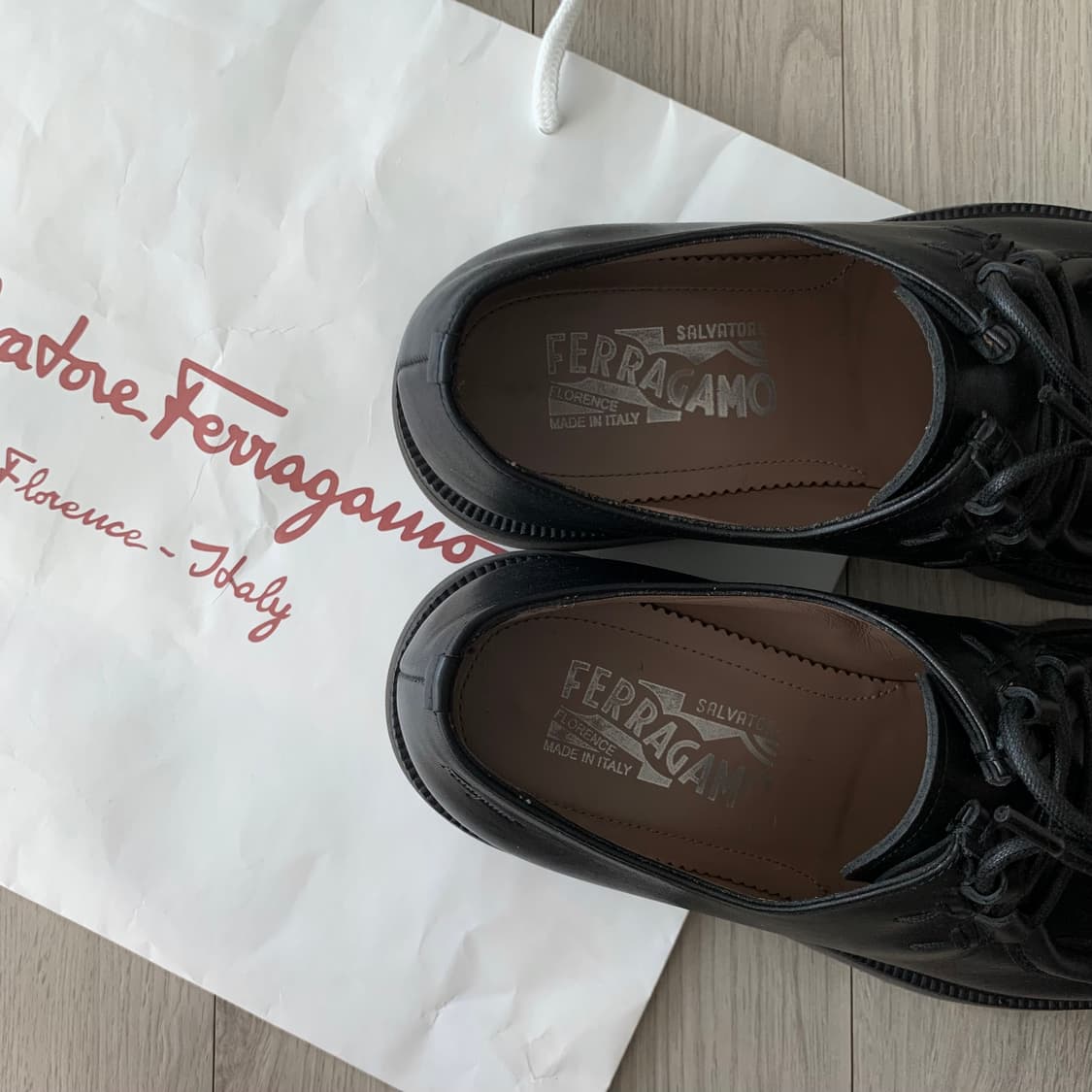 살바토레 페라가모 italo 티롤리안 레더 더비 슈즈 블랙 상품이미지6