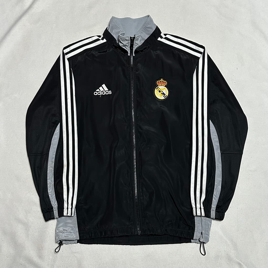 95 아디다스 레알마드리드 나일론 자켓 상품이미지2