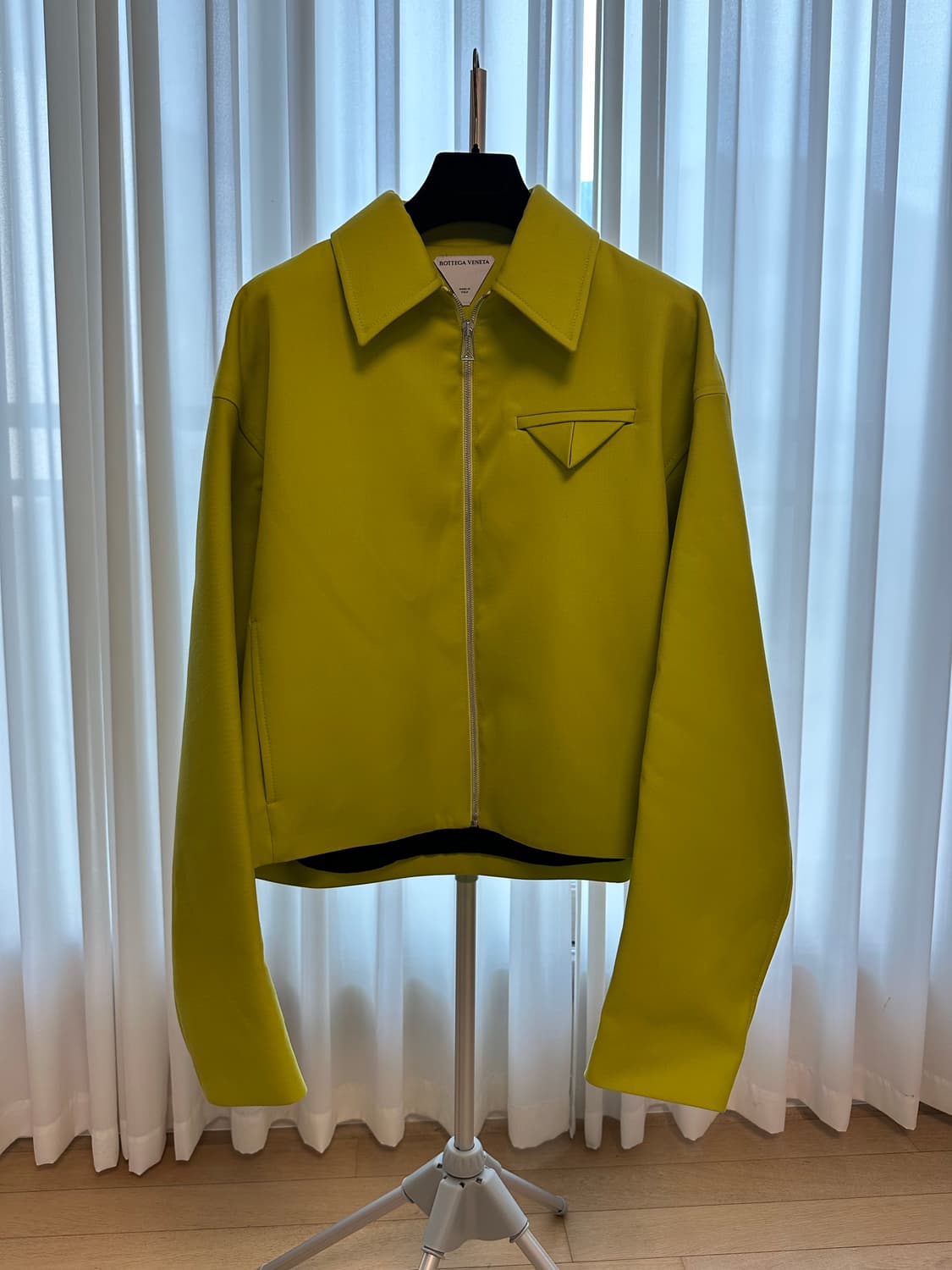 보테가 베네타 크롭 자켓 / 46 상품이미지1