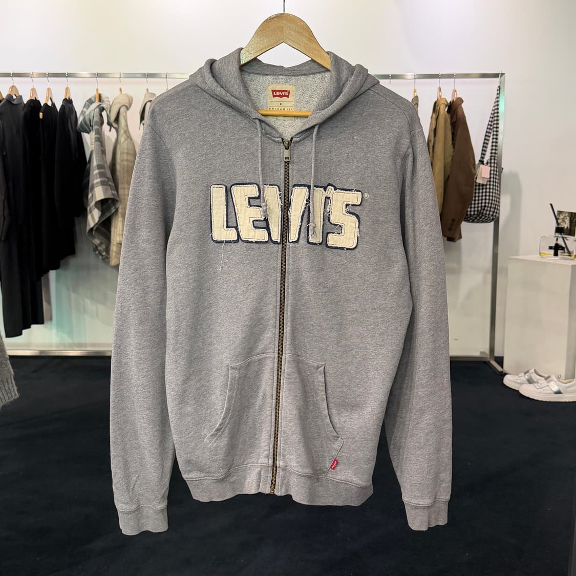 [M] 리바이스 스펠아웃 후드집업 상품이미지1