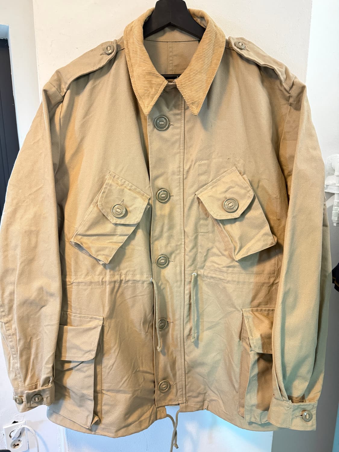 [데드스탁] 90s 캐나다군 베이지 컴뱃 자켓 XL 상품이미지1