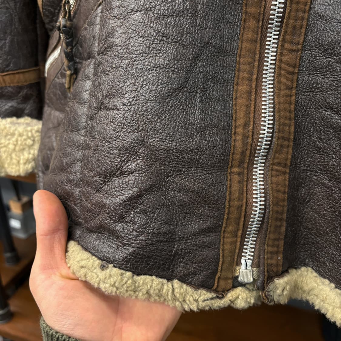 90s 미공군 B-3 TYPE 천연 양가죽 무스탕 플라이트 자켓 N485 상품이미지5