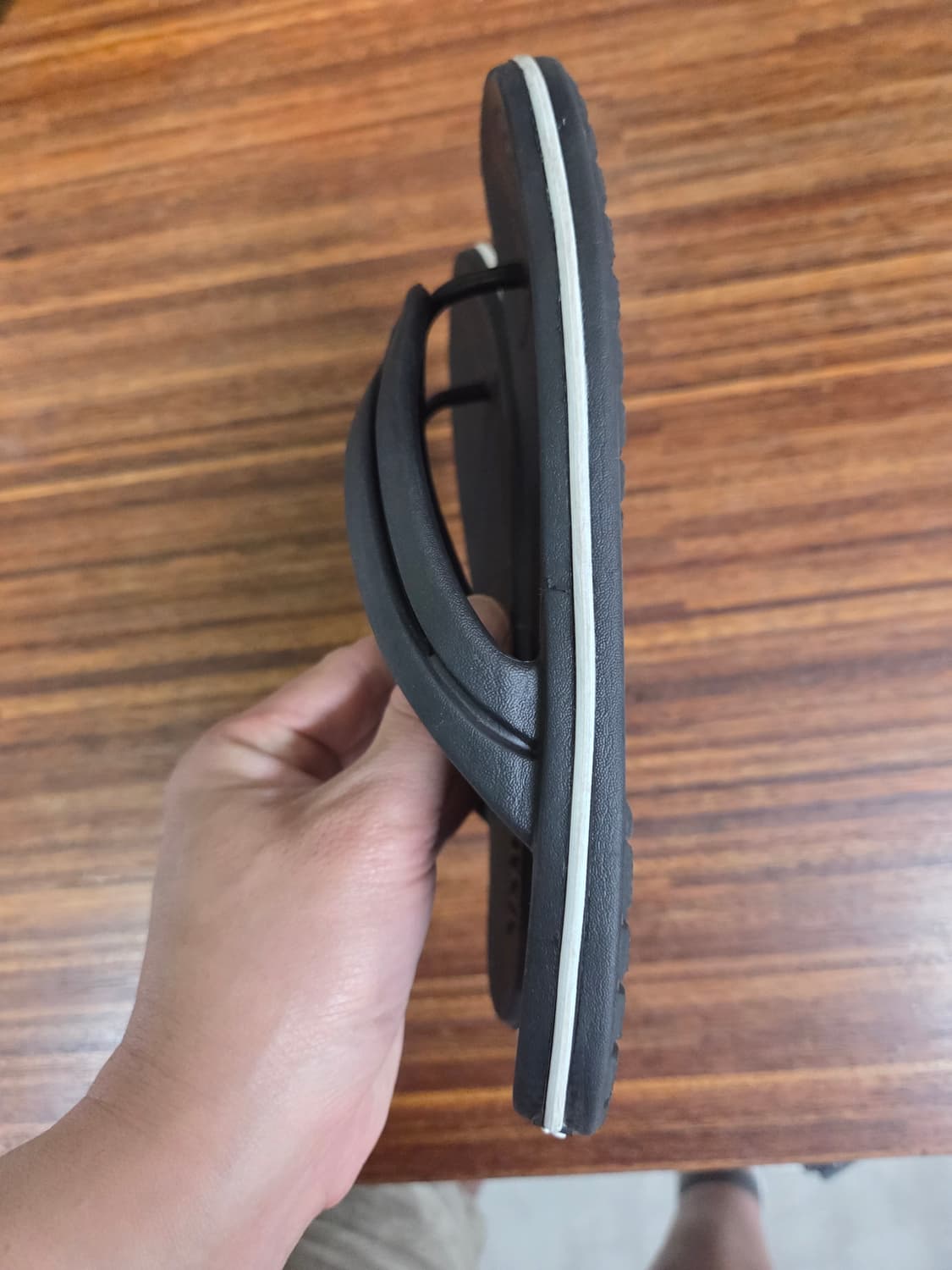 크록스 쪼리 슬리퍼 w5 220 상품이미지3