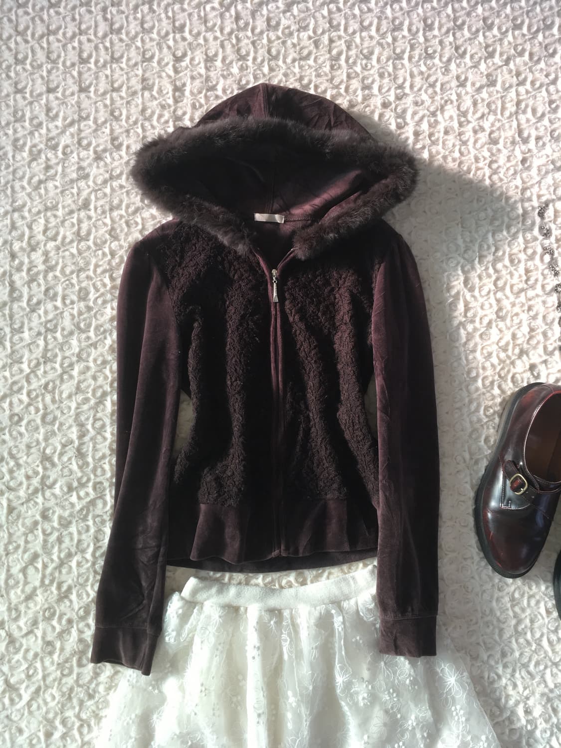 Rosa cherry 로즈브라운 벨루아 레이스 퍼 후드집업 상품이미지1