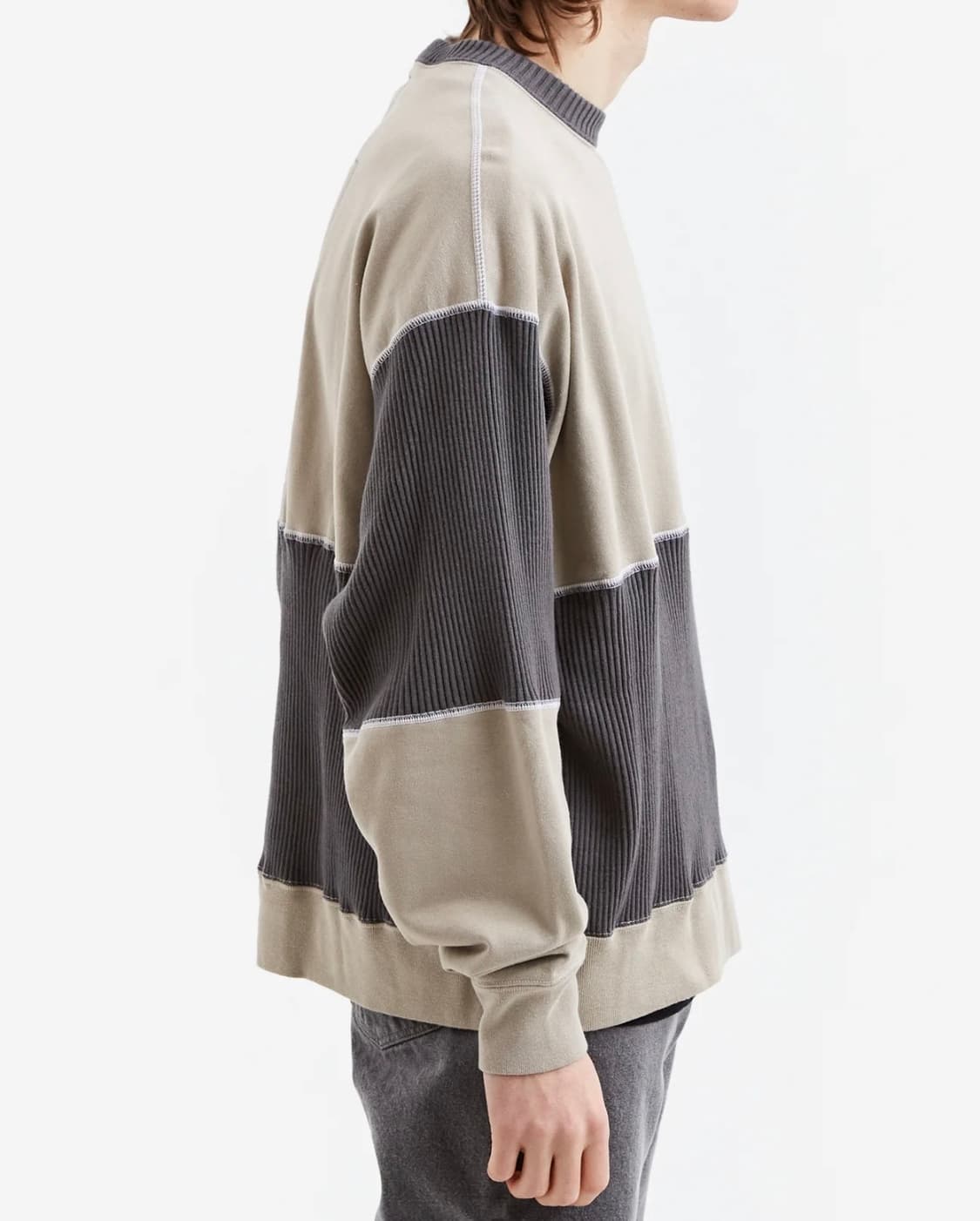 c.e cav empt 카브엠트 맨투맨 CREWNECK s size 상품이미지2