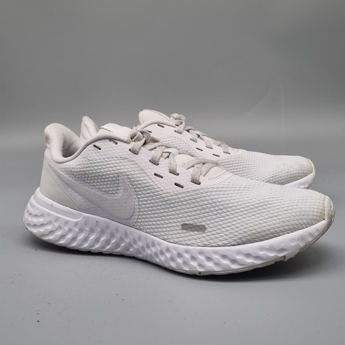 나이키 레볼루션5 여성운동화240  상품이미지1