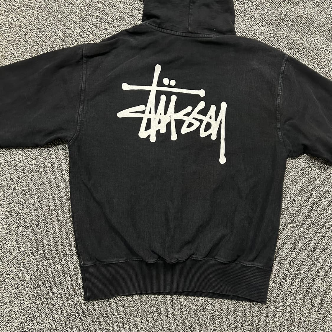 스투시(Stussy)피그먼트 블랙 후드티 상품이미지4