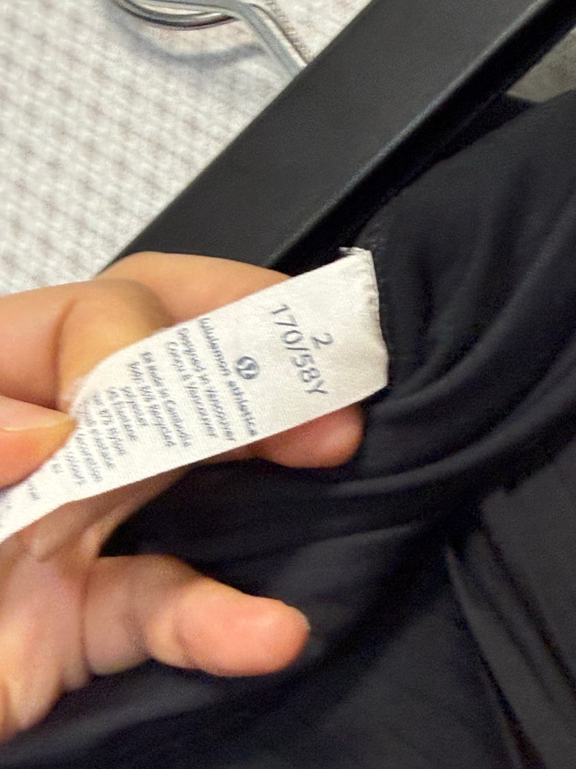 룰루레몬 플리츠 테니스 스커트 팬츠 2시이즈 상태 최상 상품이미지4