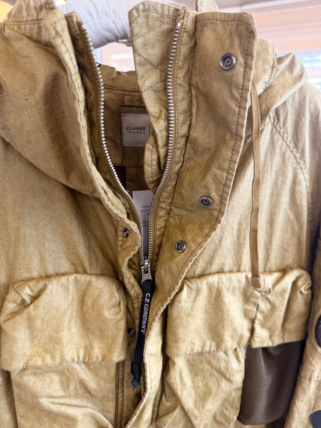 씨피컴퍼니 X 클락스 왁스 파카 상품이미지7