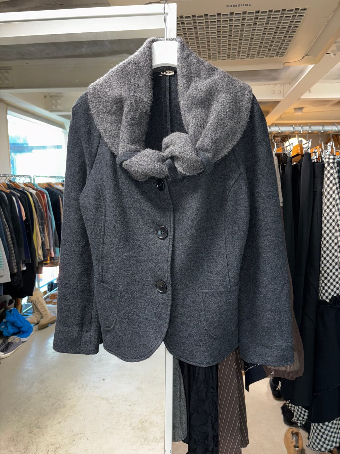 &.eycia 머플러 울자켓 상품이미지3