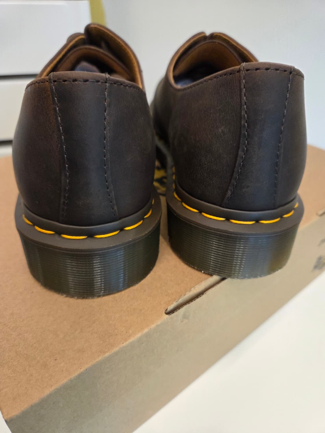 닥터마틴 1461 다크브라운(새상품) 상품이미지4