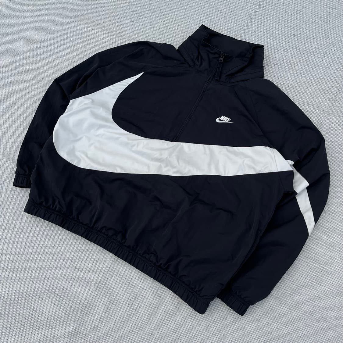 Nike Big Swoosh Windbreaker Jacket 상품이미지1