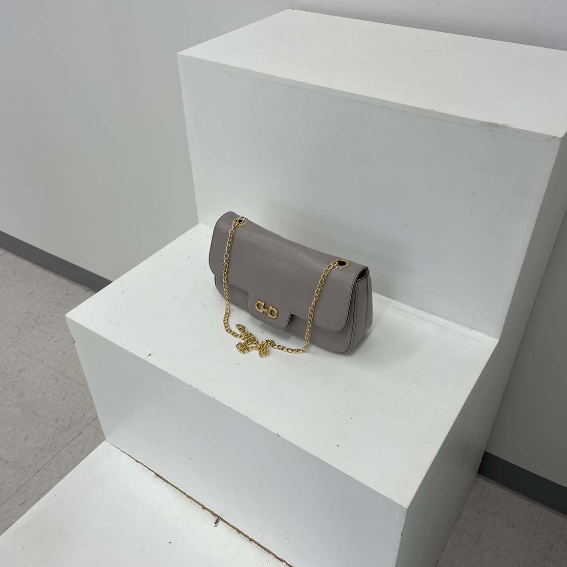 페라가모 더블 간치니 라벤더 골드 체인 숄더백 가방 상품이미지1