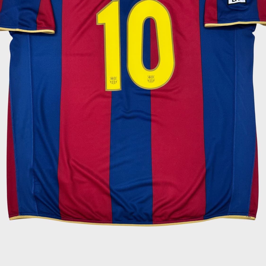 07-08 바르셀로나 홈 No.10 호나우지뉴 상품이미지8