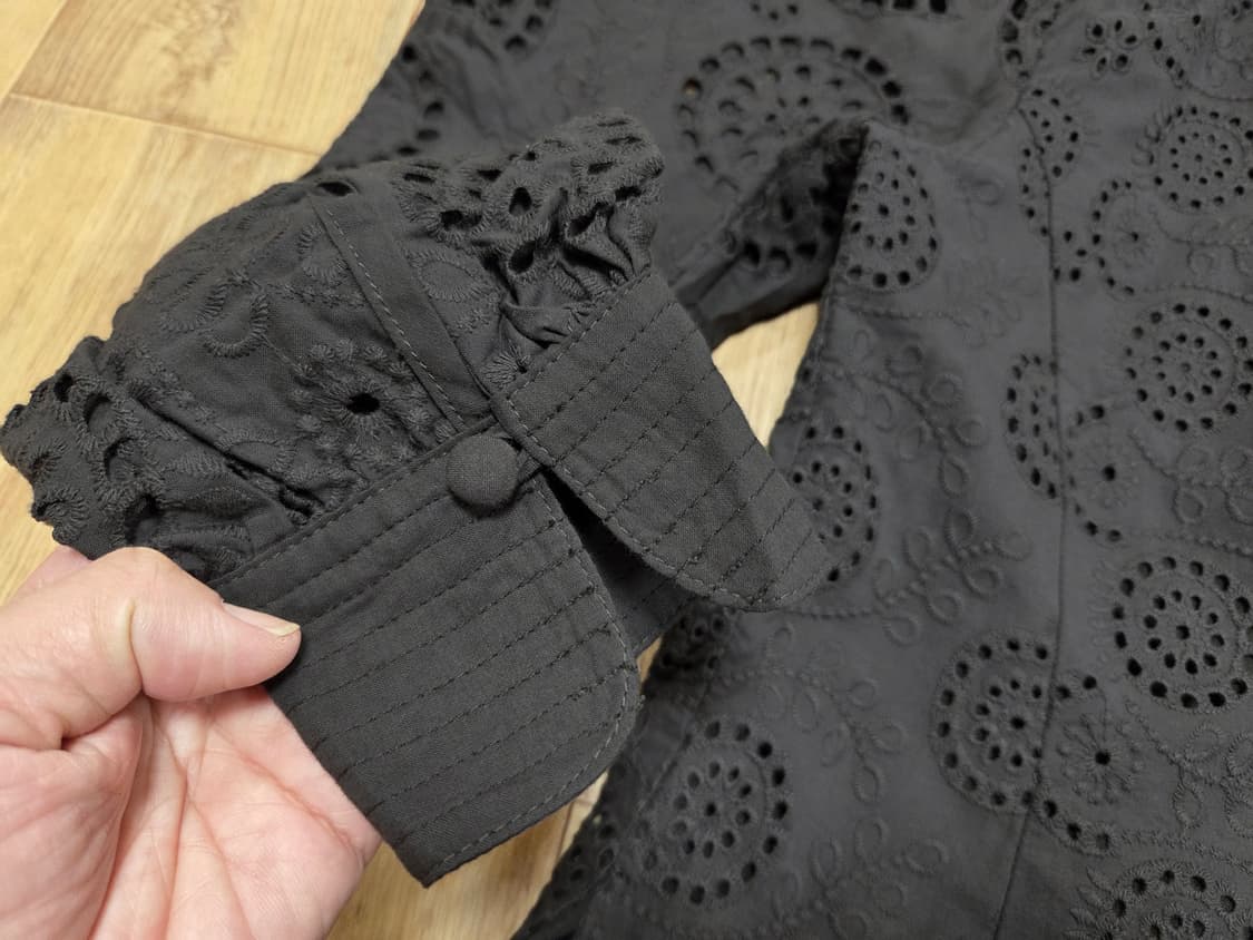 칼라거펠트(Karl Lagerfeld) 아일렛원피스 66-77 새상품 상품이미지4