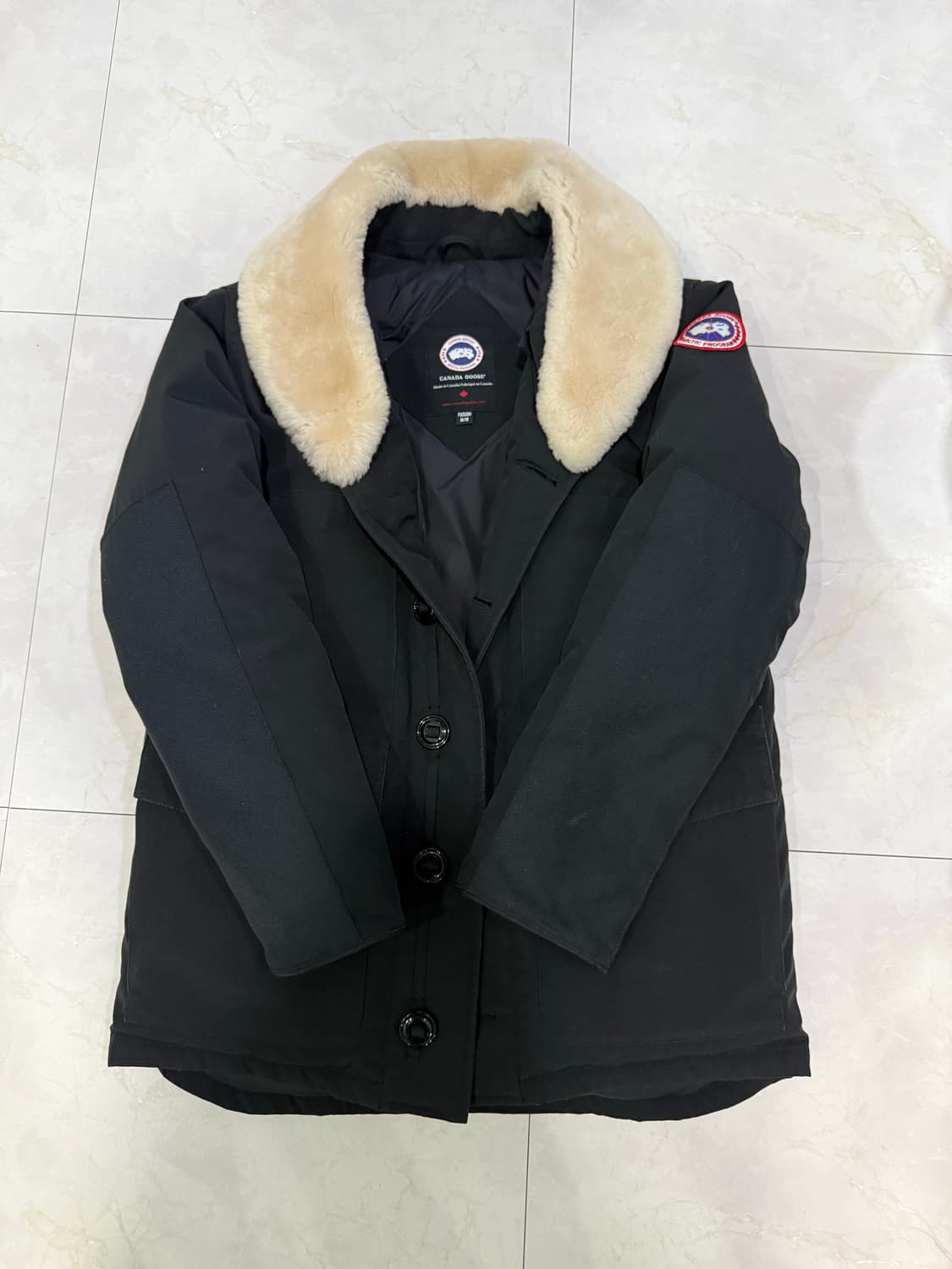 캐나다구스 매키너 블랙 패딩 상품이미지1