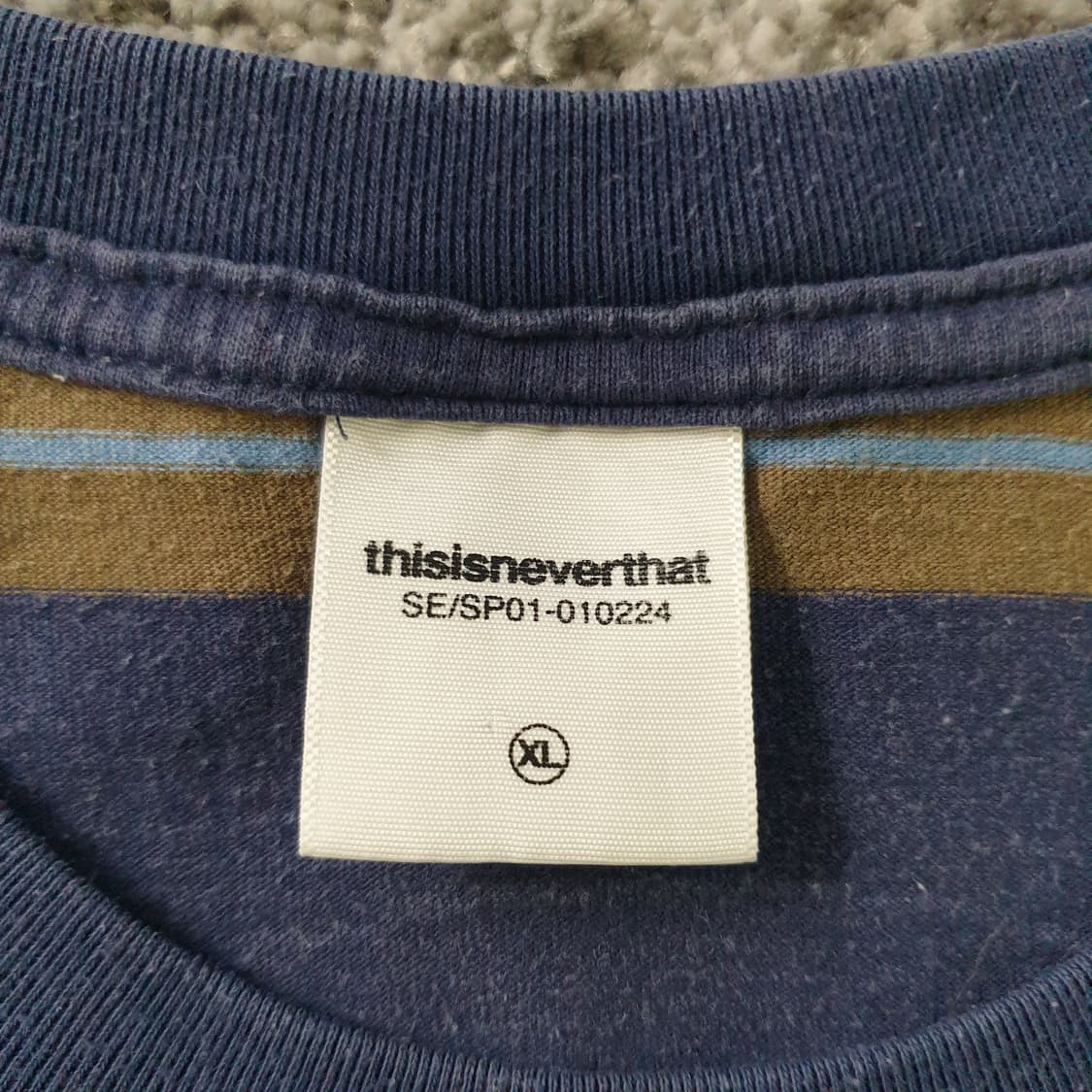 [무료배송] thisisneverthat 단가라 반팔 티셔츠 상품이미지2