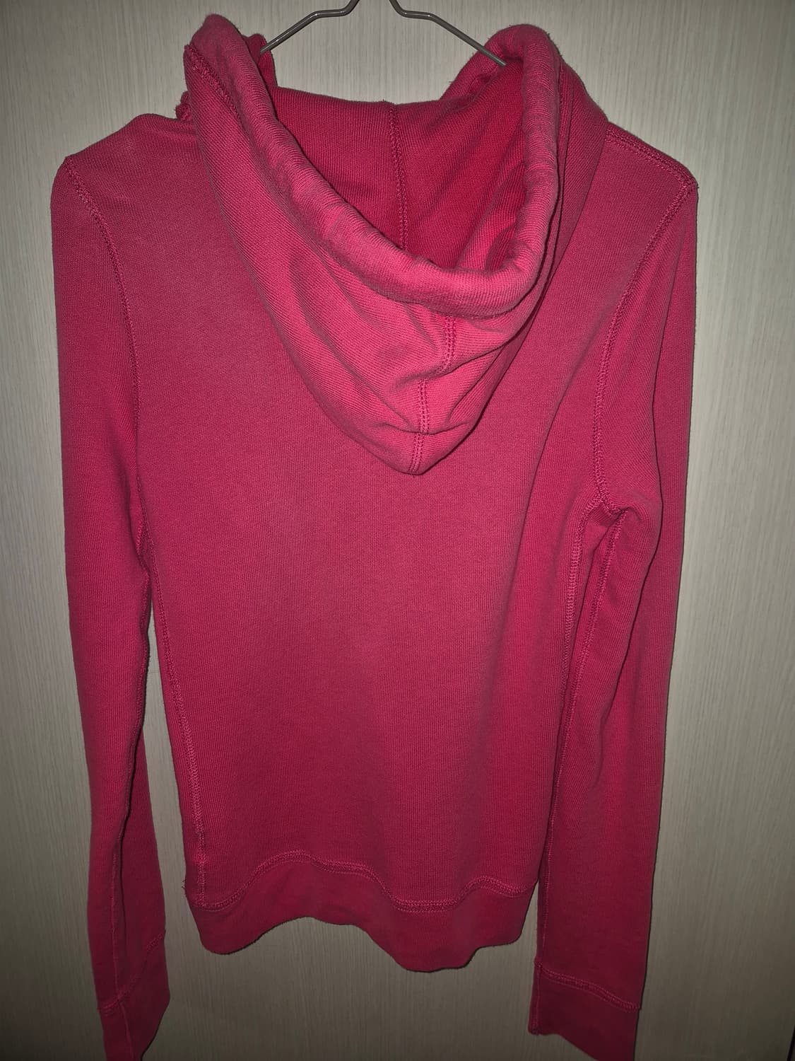 아베크롬비 y2k 핫핑크 붙는핏 후드집업 M 상품이미지3