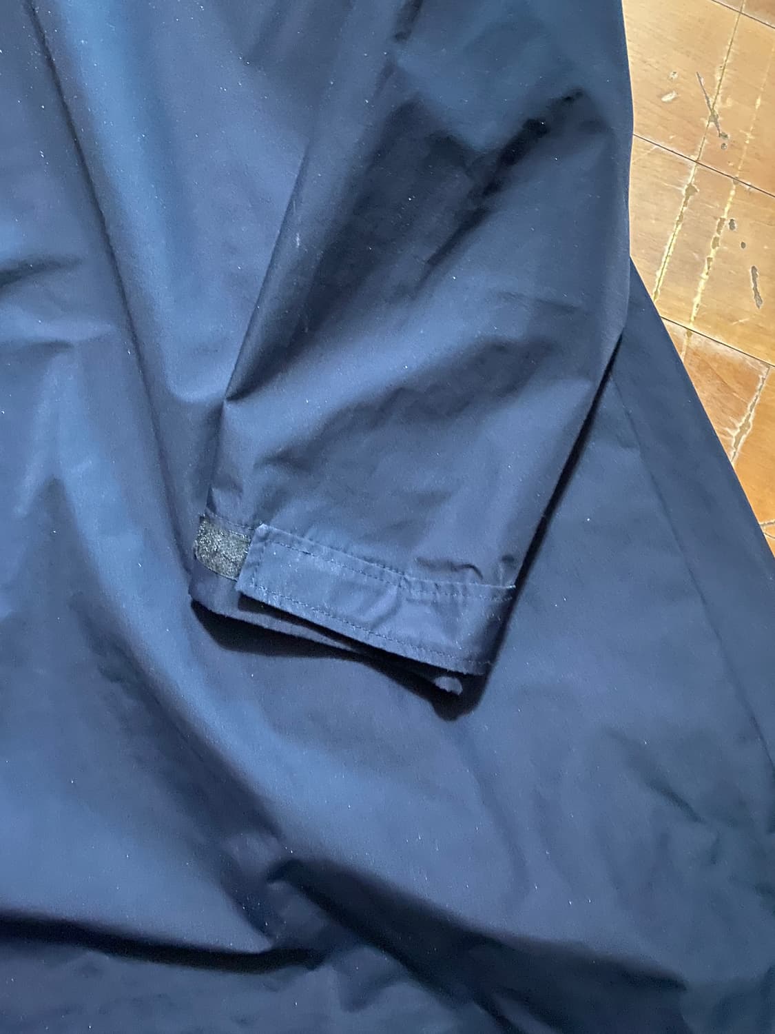 ZARA 블랙 후드 레인코트 XL (105~) 상품이미지7