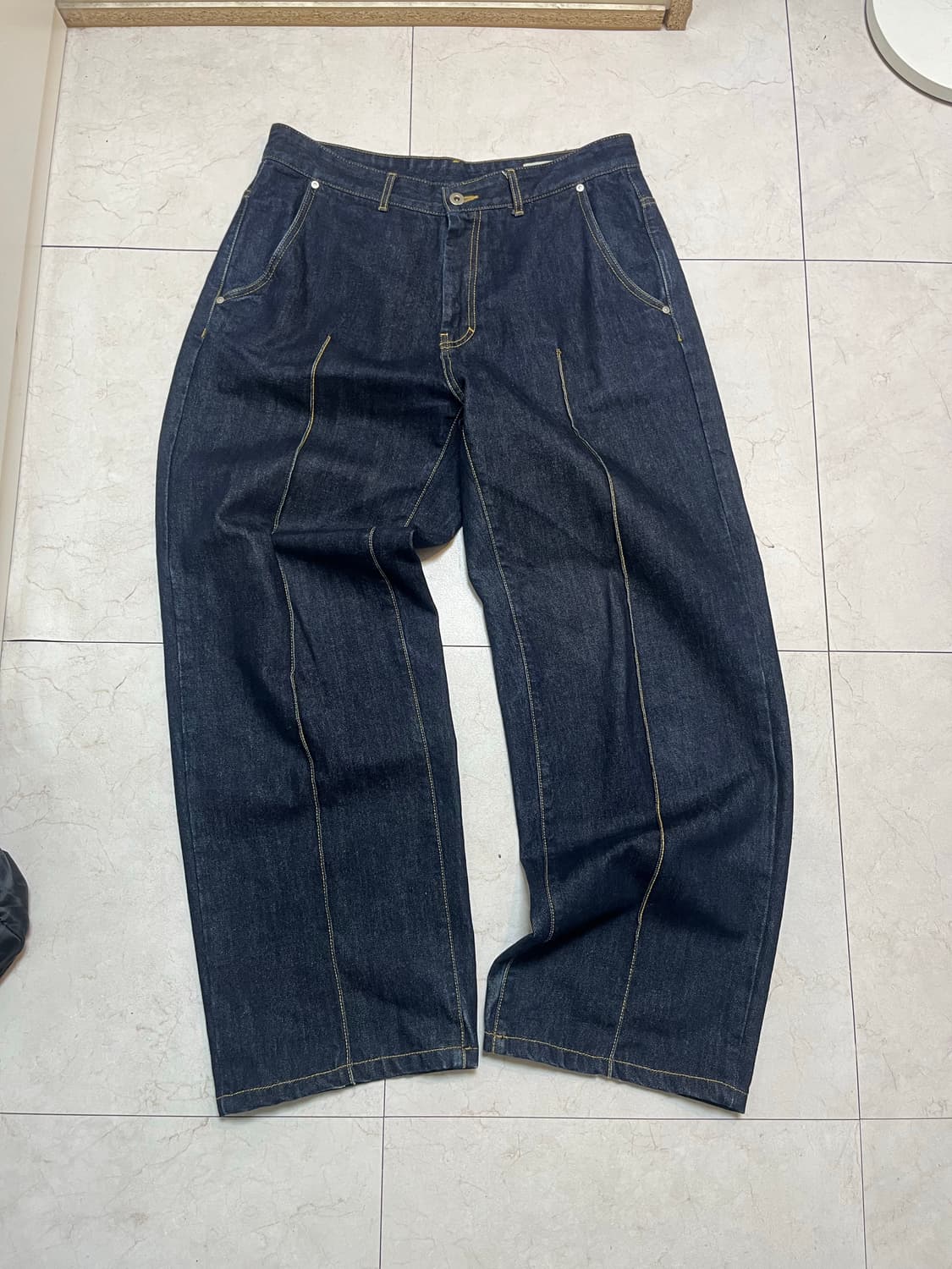 셔터 shirter 프론트 스티치 와이드 데님 34inch 상품이미지1