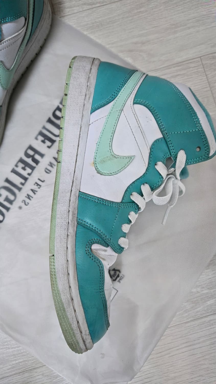 조던 1 미드 워시드 틸 270(여성용) 상품이미지4