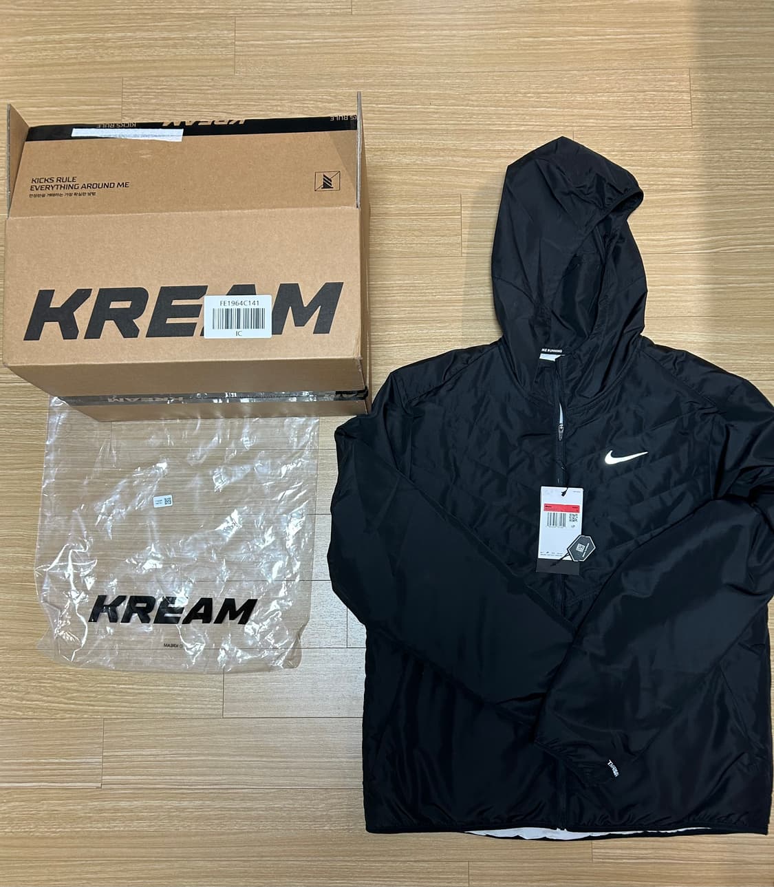 나이키 써마핏 리펠 신세틱 필 러닝자켓 블랙 L사이즈 새상품 상품이미지1