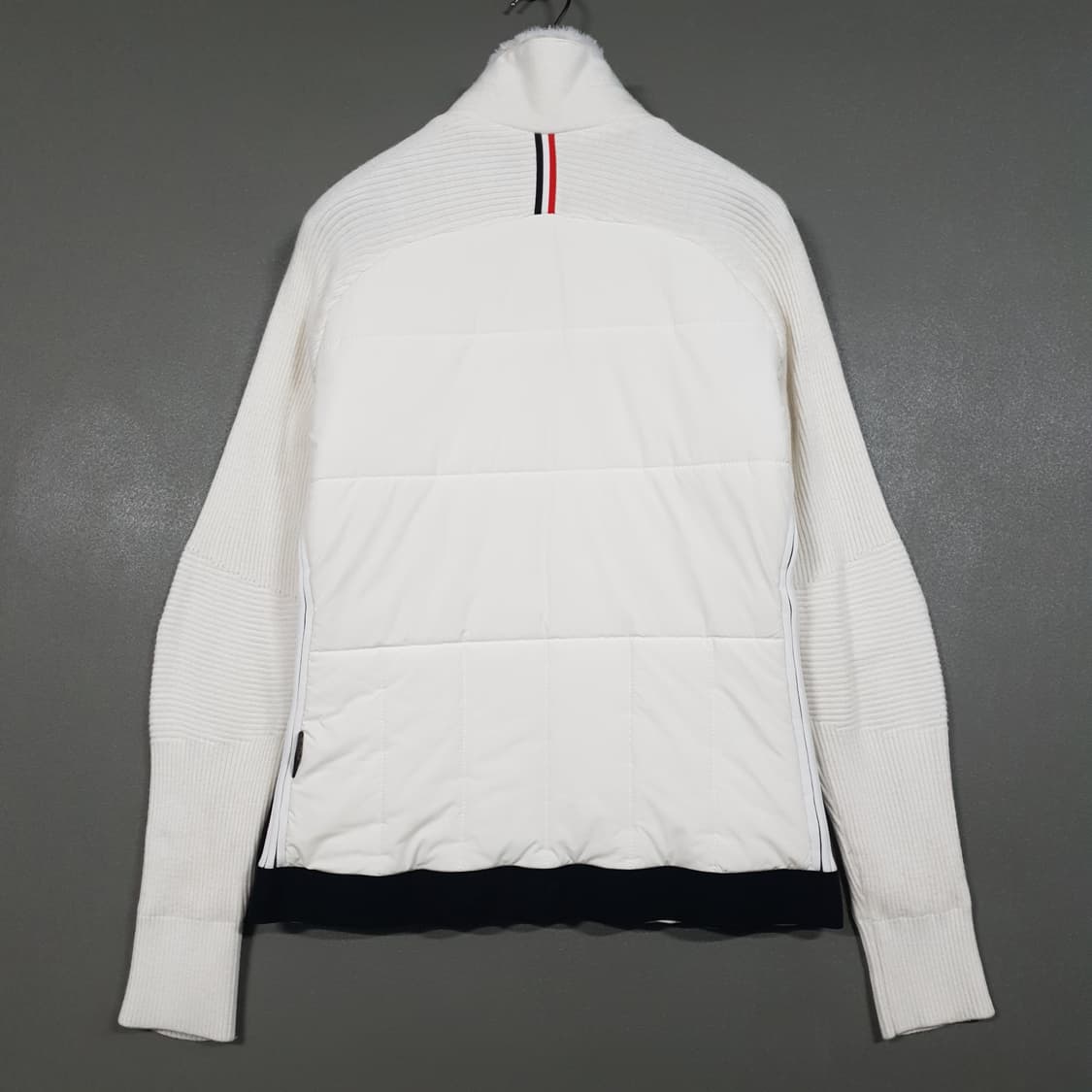 여성 M) 타이틀리스트 골프 니트 경량 패딩 다운 자켓 화이트 상품이미지10