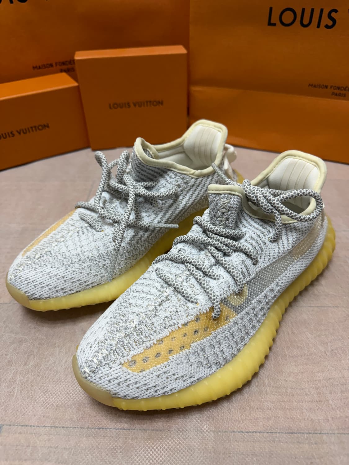 아디다스 이지부스트 350 V2 하이퍼스페이스 230mm 상품이미지1