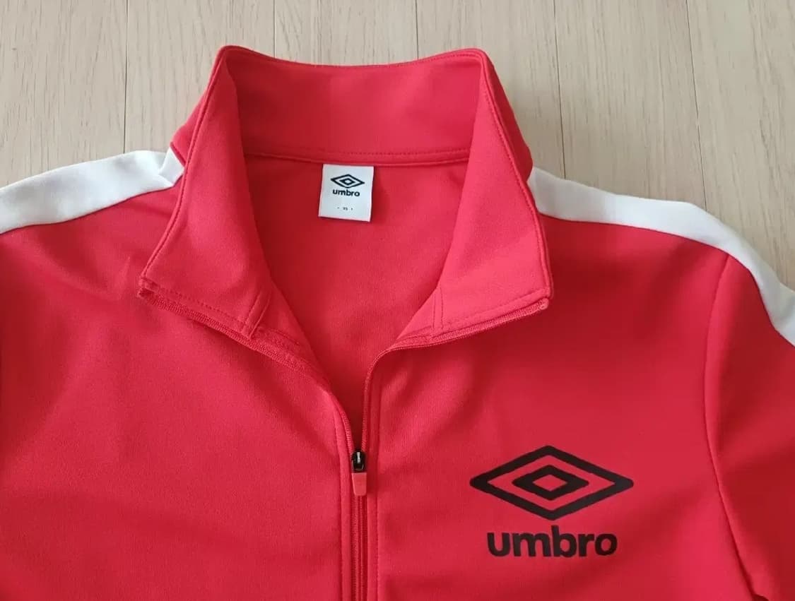 엄브로 솔퍼드 시티 트랙탑  상품이미지2