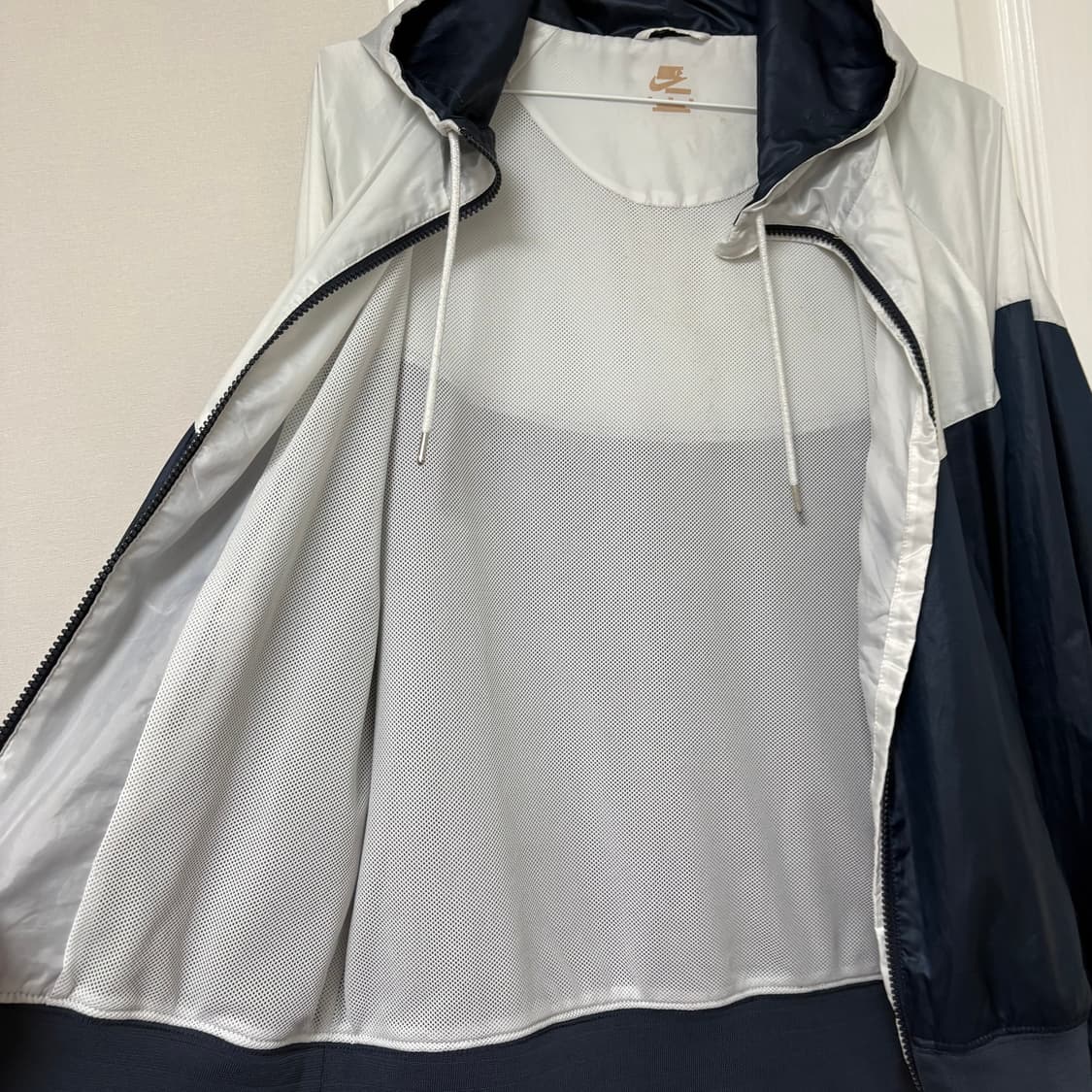 희귀) 나이키 윈드러너 배색 바람막이 (네이비 화이트) 상품이미지6
