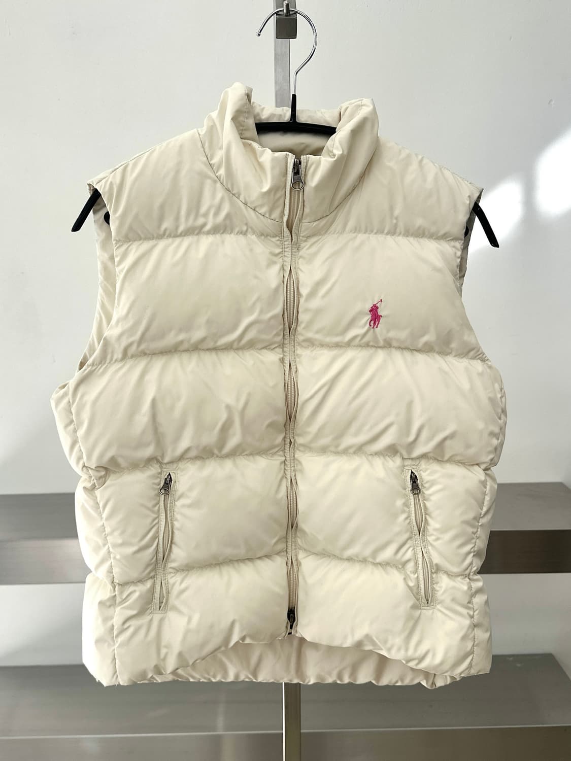 랄프로렌 아이보리 핑크포니 다운 패딩 베스트   상품이미지3