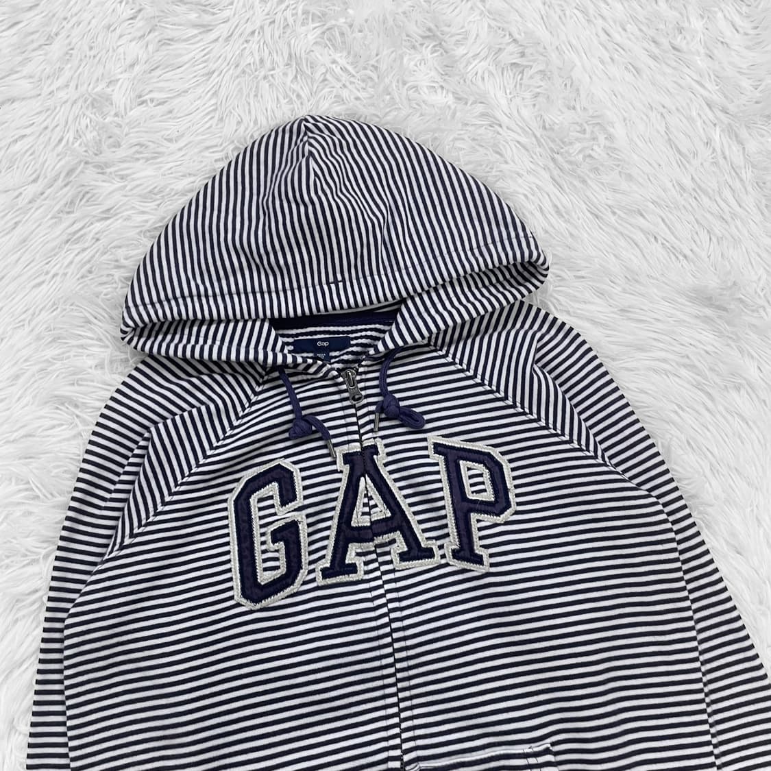 갭 Gap 스펠 로고 스트라이프 후드집업 상품이미지3