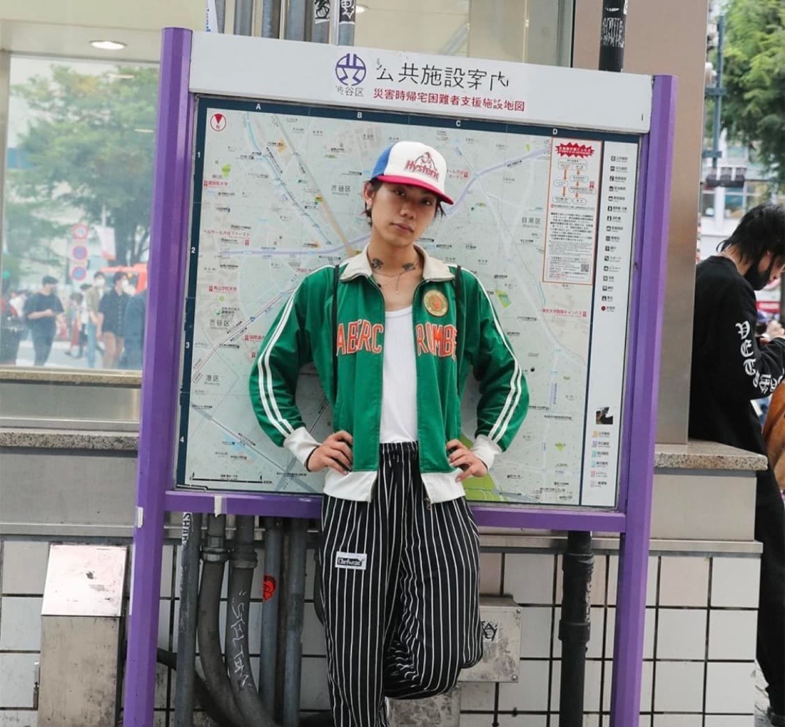 m 아베크롬비 트랙탑 집업 상품이미지1