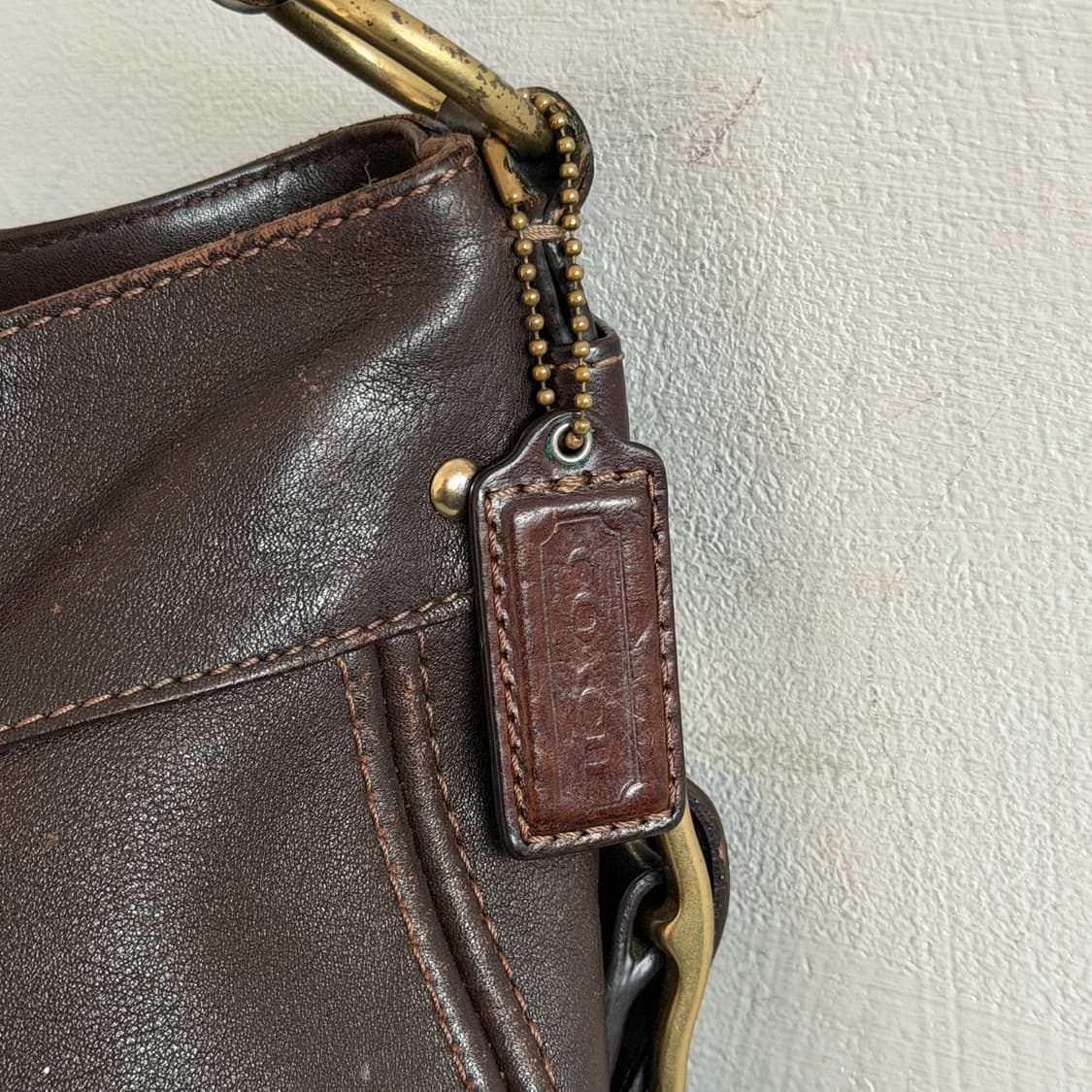 Coach vintage leather shoulder bag 상품이미지3