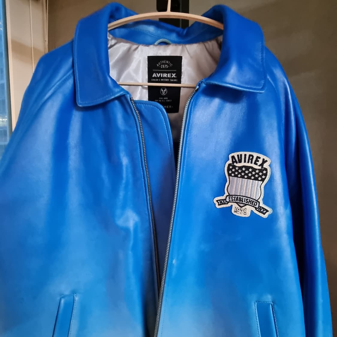아비렉스 레더자켓 새상품 판매합니다  상품이미지3